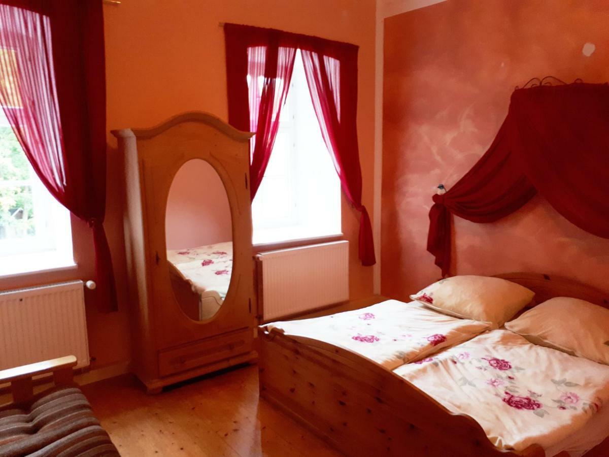 Hotel Schloss Wespenstein Grafenthal Ngoại thất bức ảnh